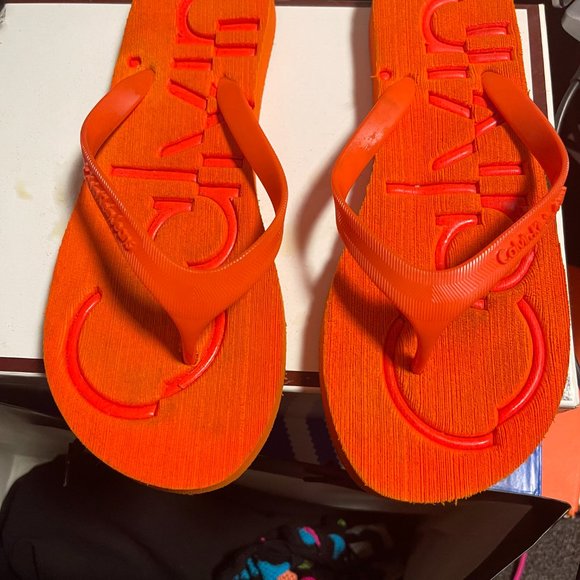 orange CK vintage flip flops - Picture 2 of 4